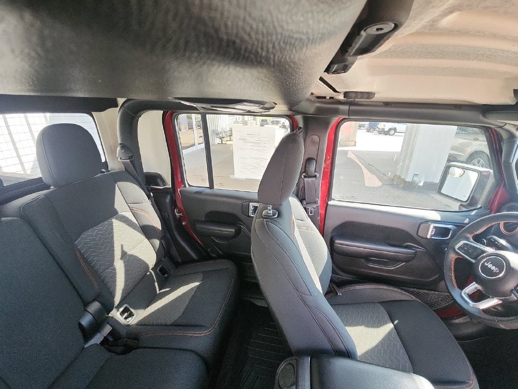 2021 Jeep Gladiator Mojave