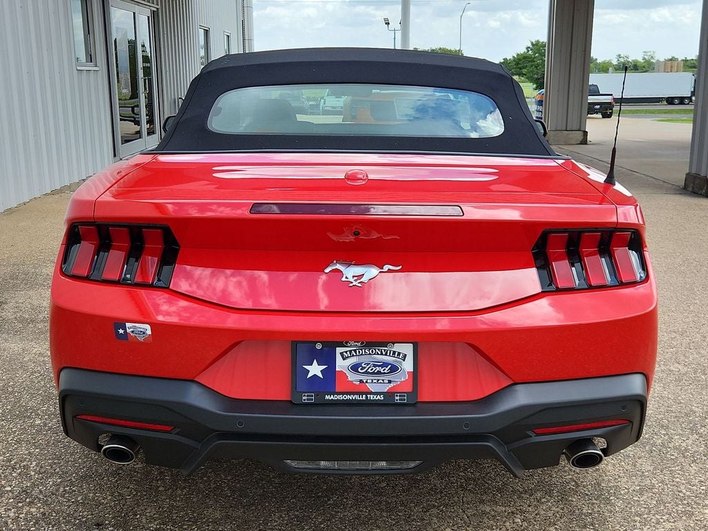 2025 Ford Mustang EcoBoost