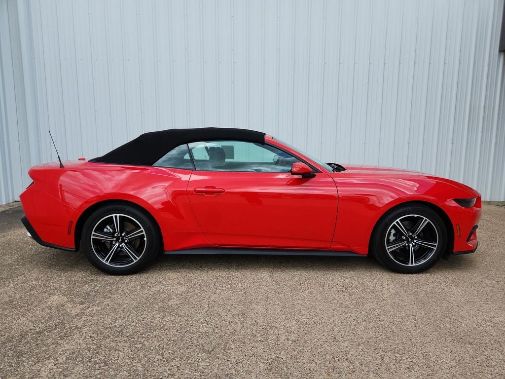 2025 Ford Mustang EcoBoost