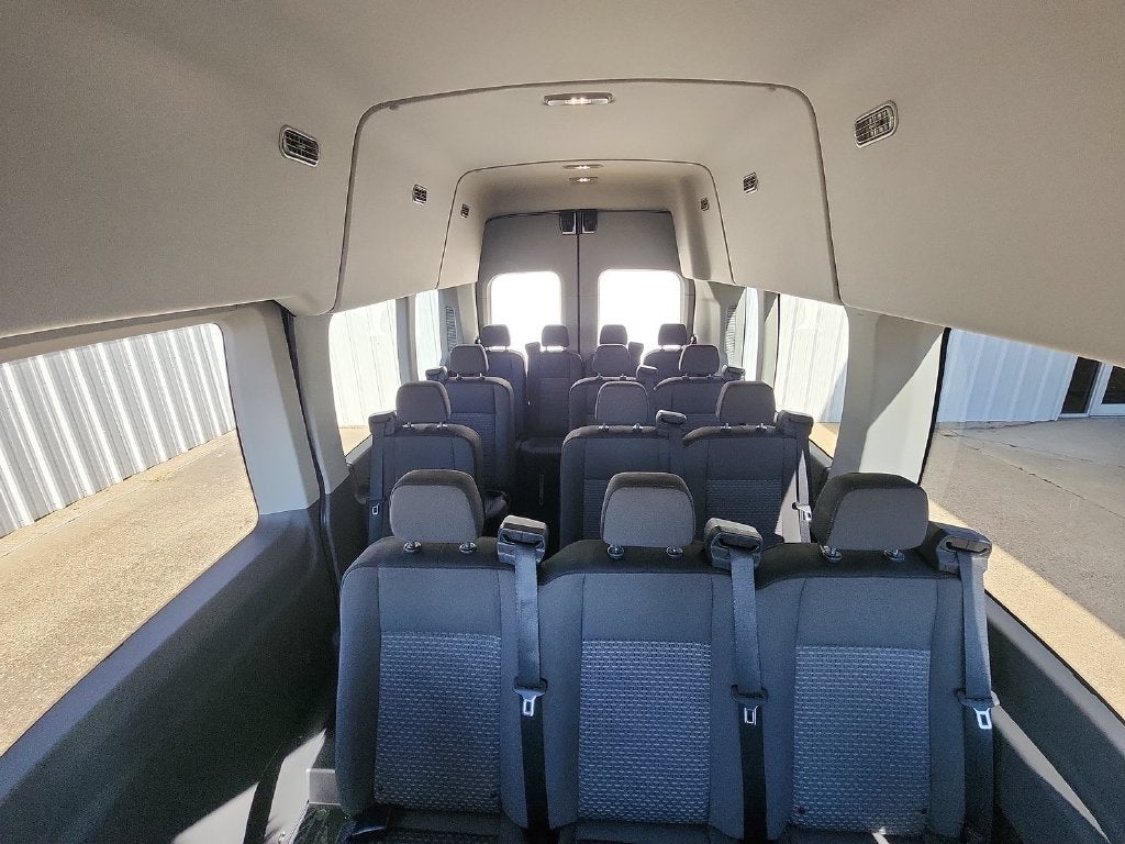 2027 Ford Transit-350 XL