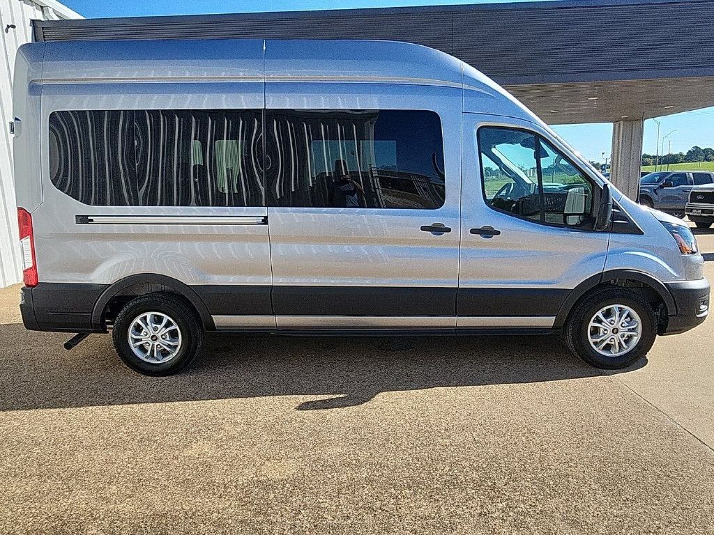 2027 Ford Transit-350 XL