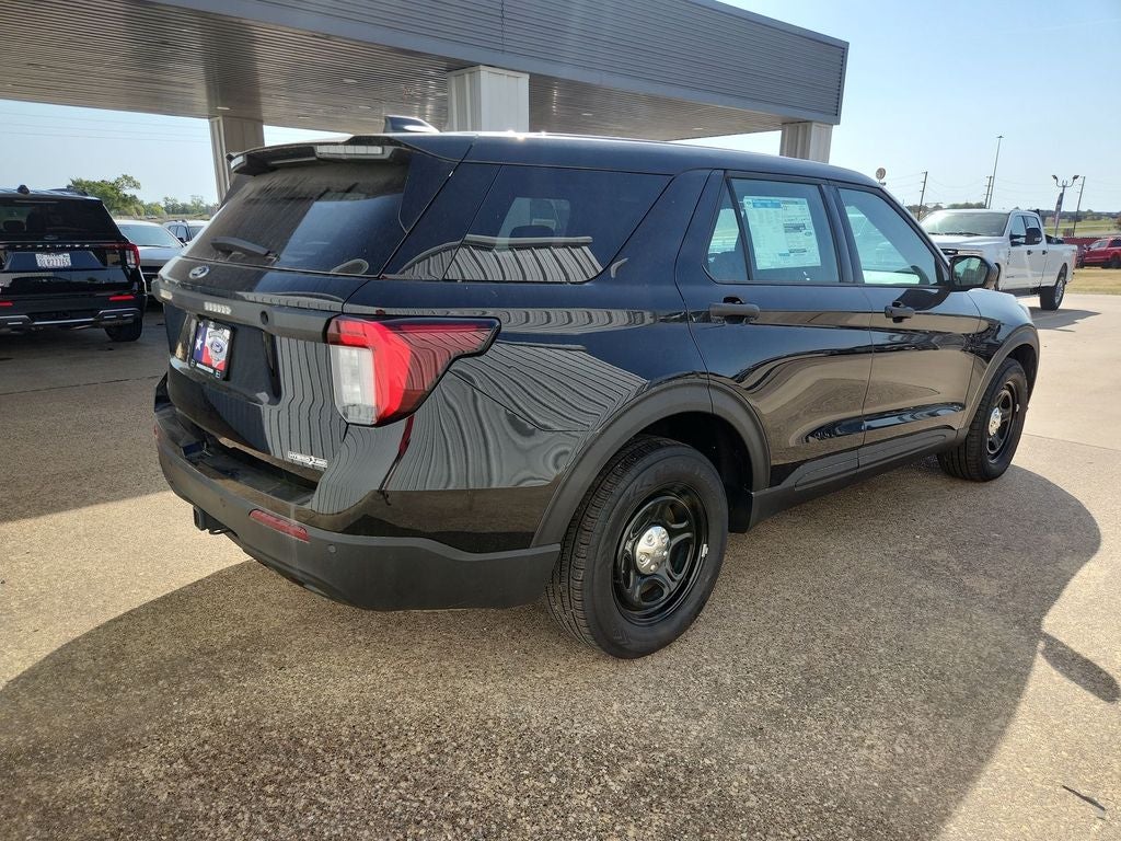 2025 Ford Utility Police Interceptor Base