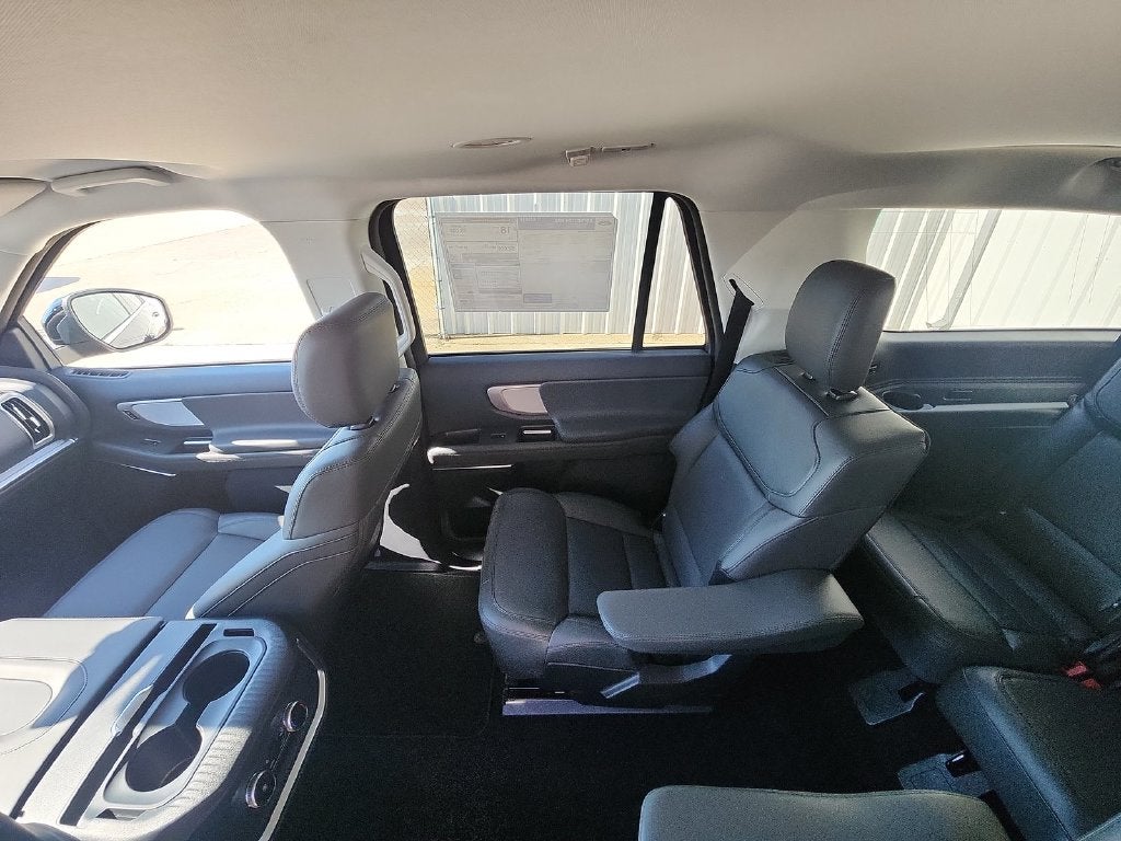 2027 Ford Expedition Max Active