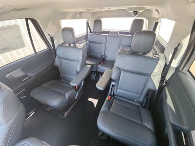 2027 Ford Expedition Max Active