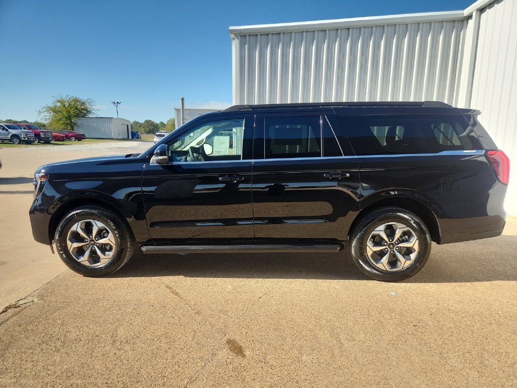 2027 Ford Expedition Max Active