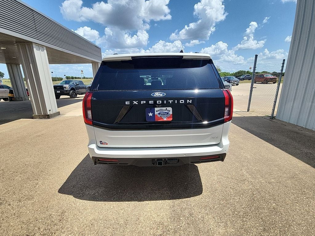 2027 Ford Expedition Max Active