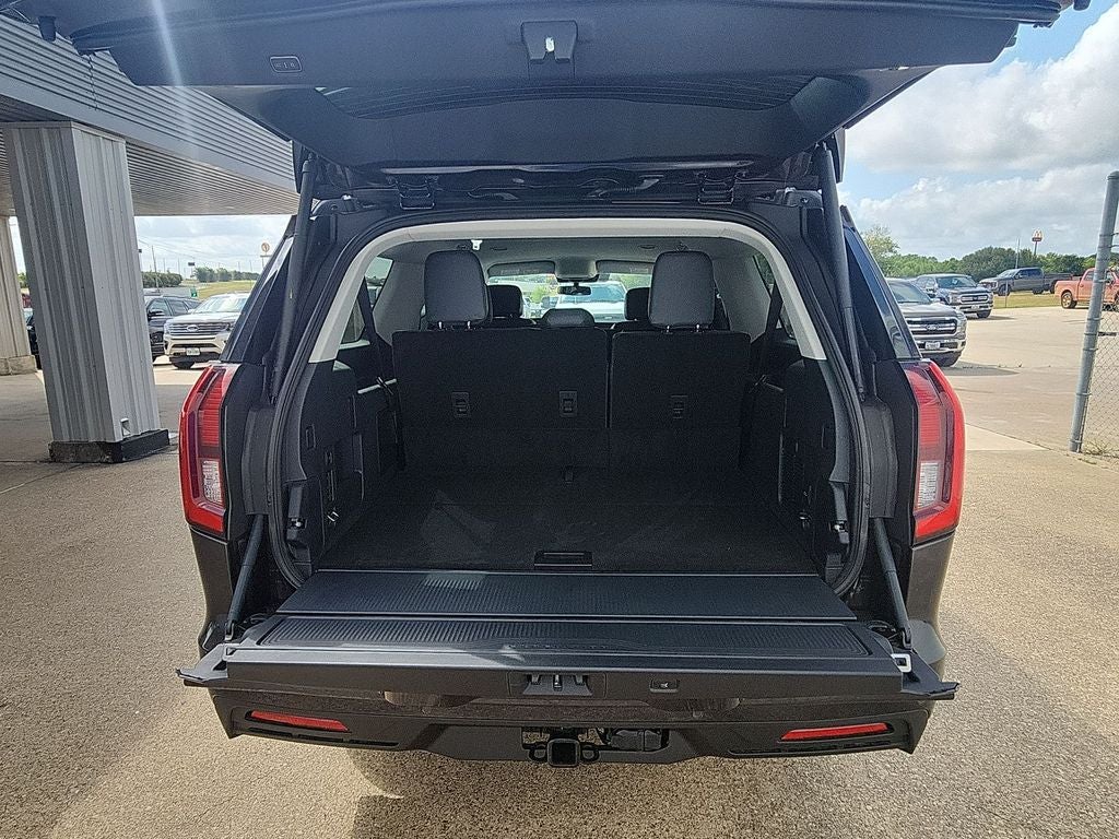2027 Ford Expedition Max Active
