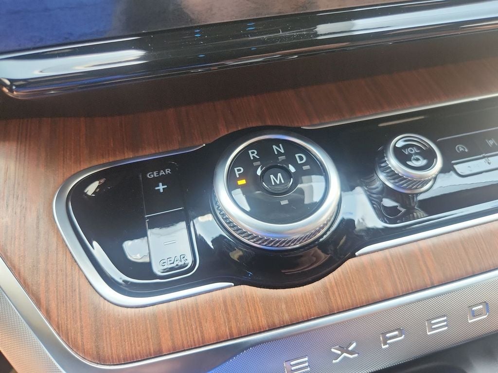 2027 Ford Expedition Max King Ranch