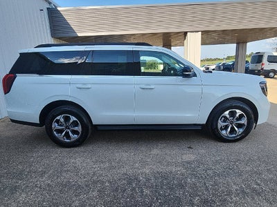 2027 Ford Expedition Active