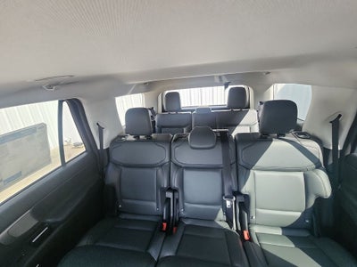 2027 Ford Expedition Active