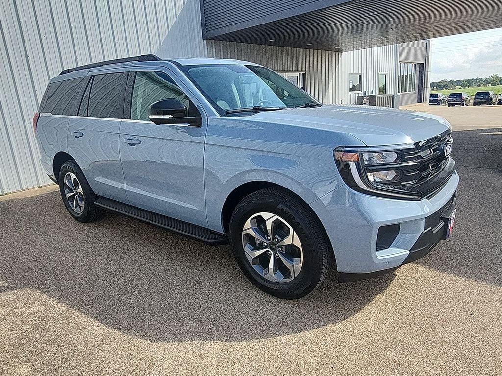 2027 Ford Expedition Active
