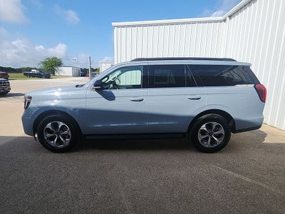 2027 Ford Expedition Active