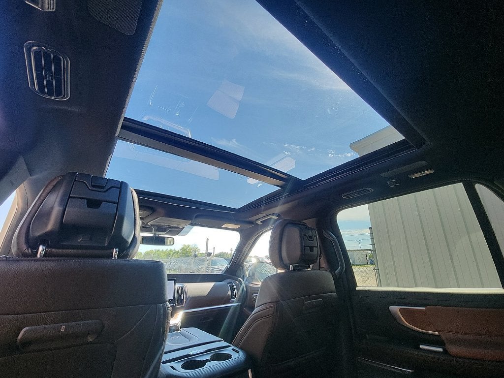 2027 Ford Expedition King Ranch