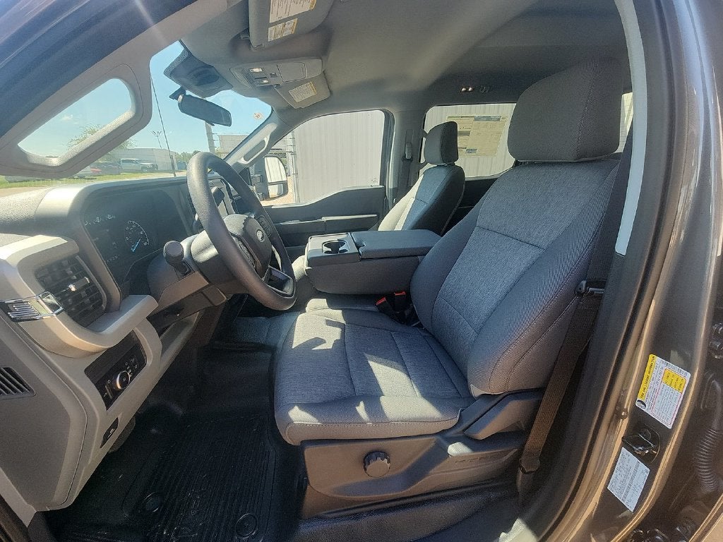 2027 Ford F-250SD XL
