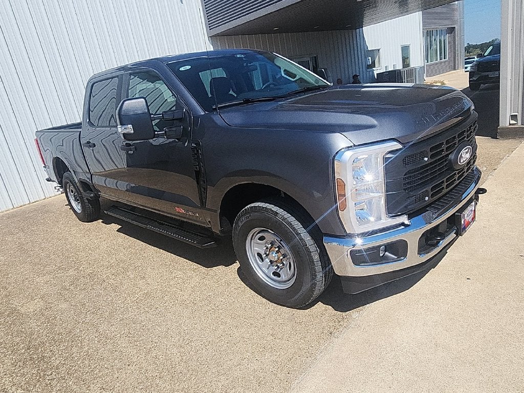 2027 Ford F-250SD XL