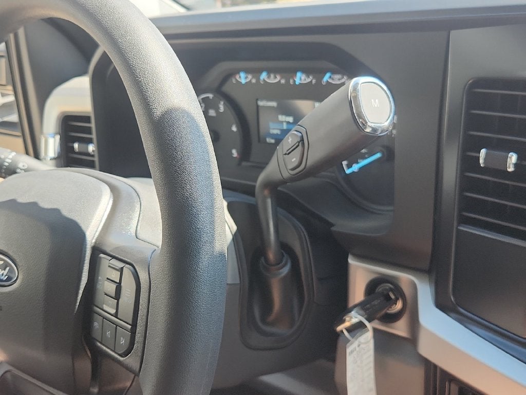 2027 Ford F-250SD XL
