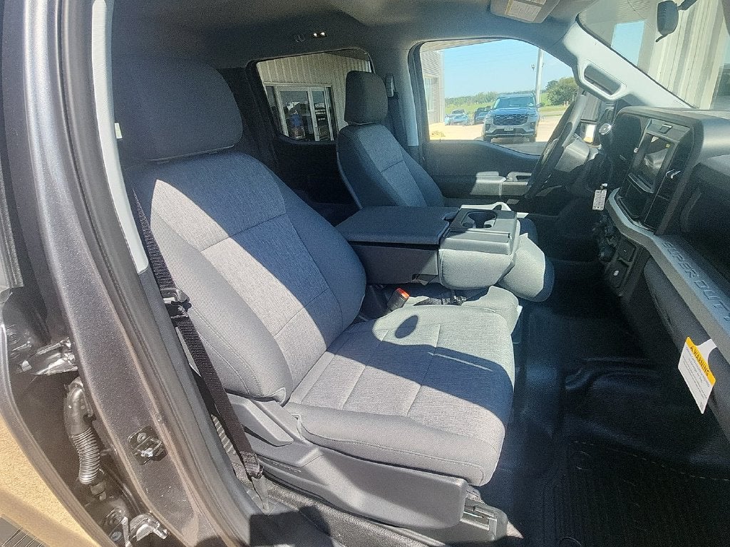 2027 Ford F-250SD XL