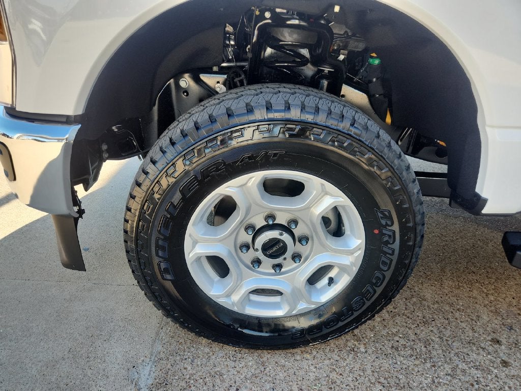 2027 Ford F-250SD XLT