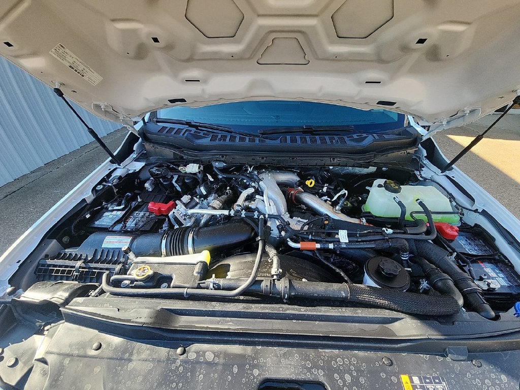 2027 Ford F-250SD XLT