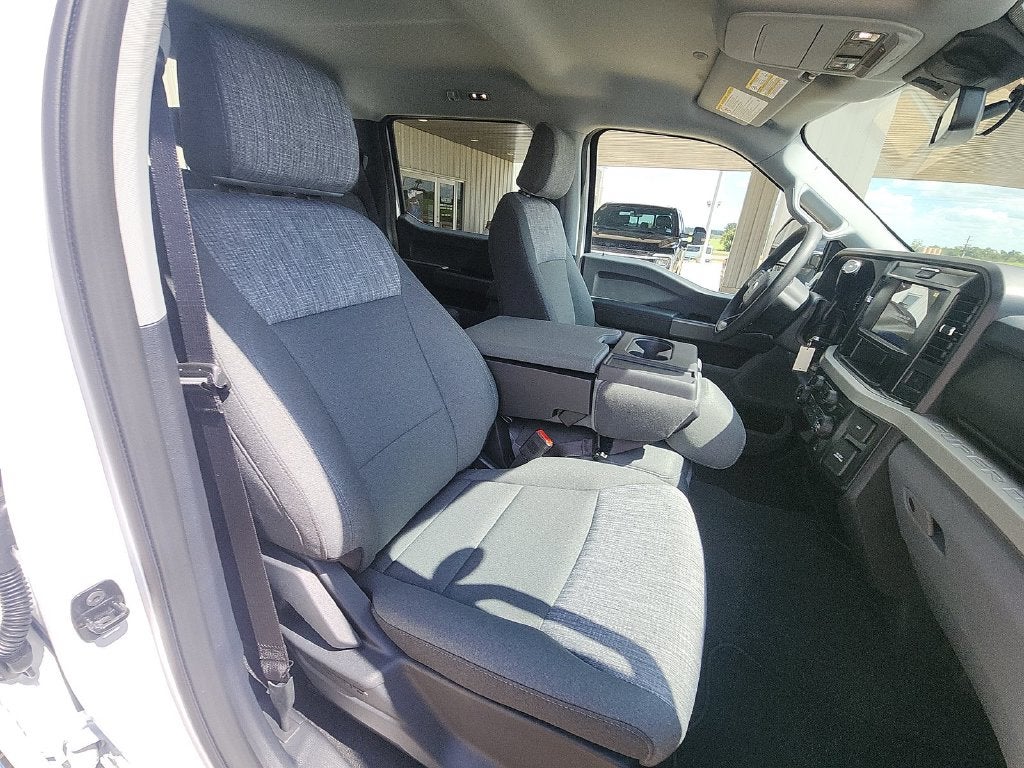 2027 Ford F-250SD XLT