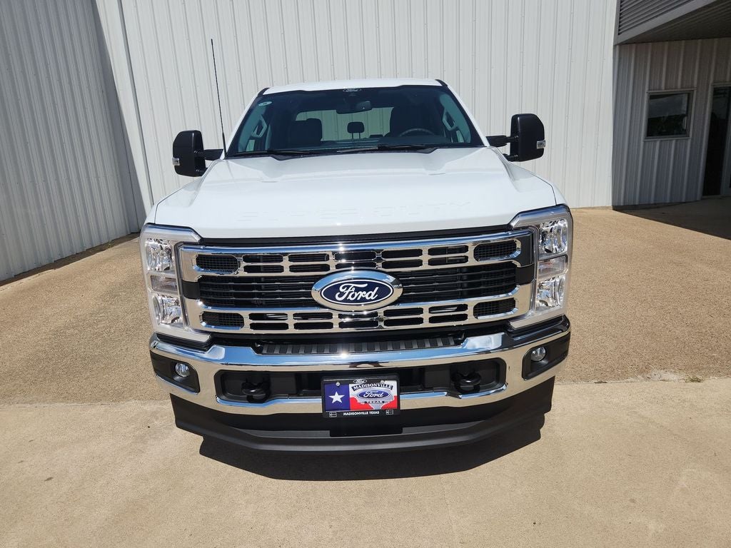 2027 Ford F-250SD XLT