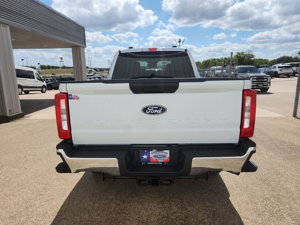 2027 Ford F-250SD XLT