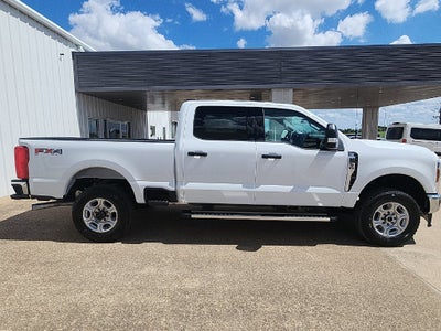 2027 Ford F-250SD XLT