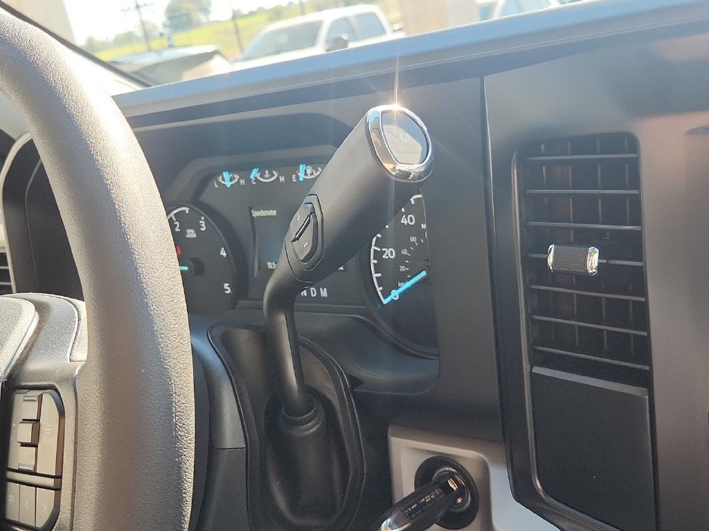 2027 Ford F-250SD XL