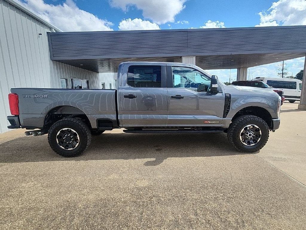 2027 Ford F-250SD XL