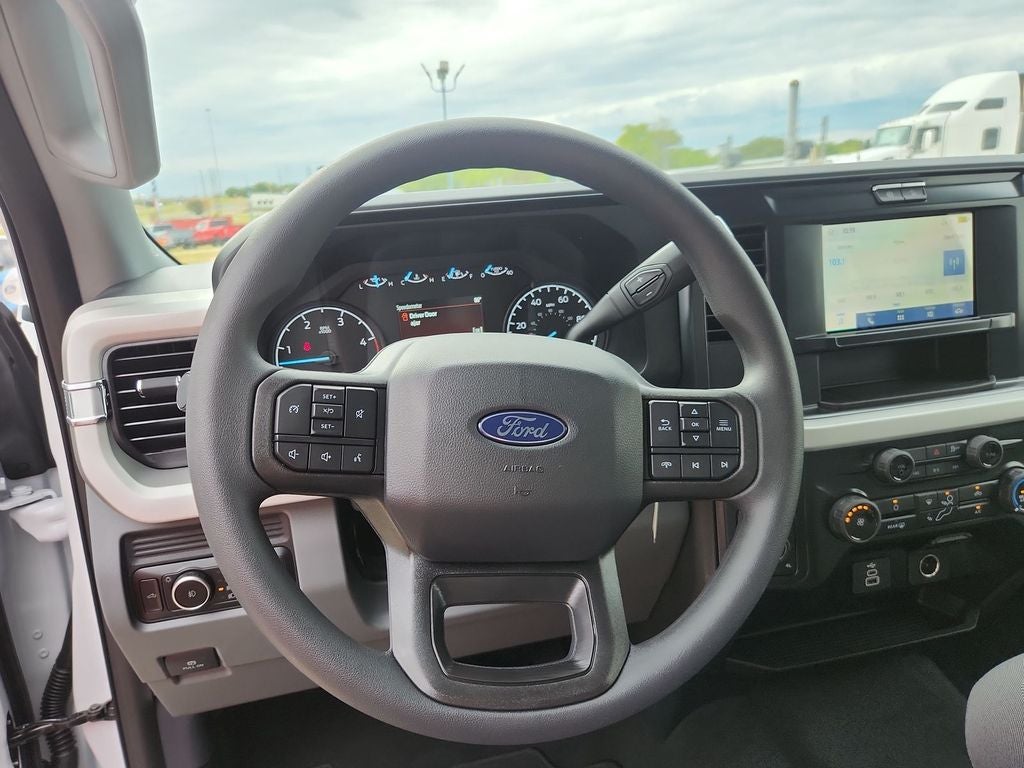 2027 Ford F-250SD XL