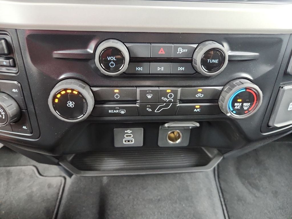 2027 Ford F-250SD XL