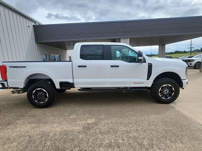 2027 Ford F-250SD XL