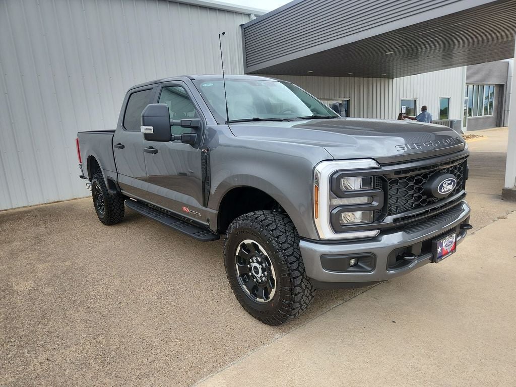 2027 Ford F-250SD XL