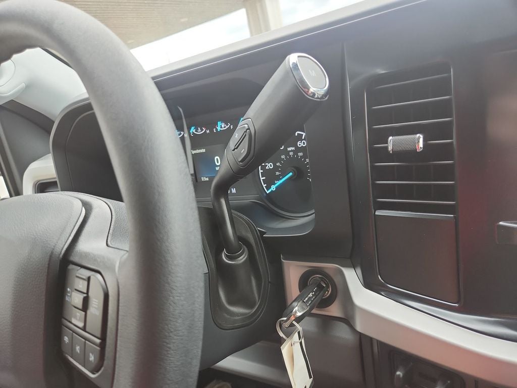 2027 Ford F-250SD XL