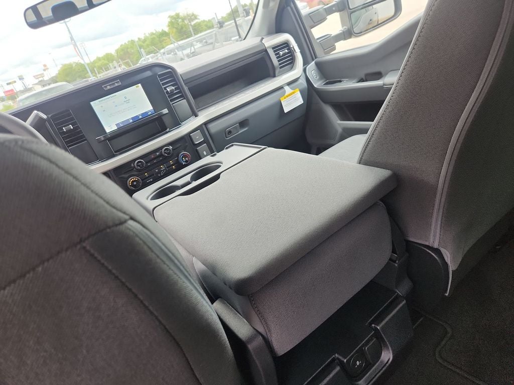 2027 Ford F-250SD XL