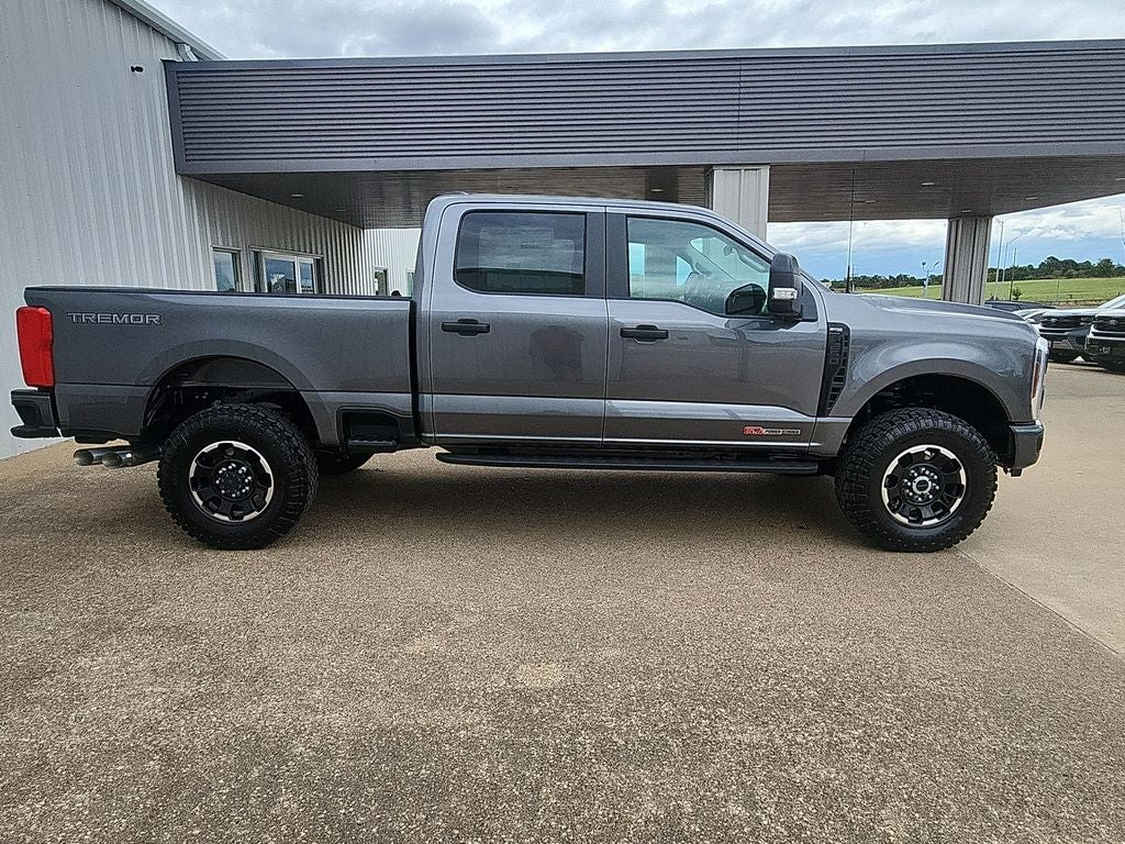 2027 Ford F-250SD XL