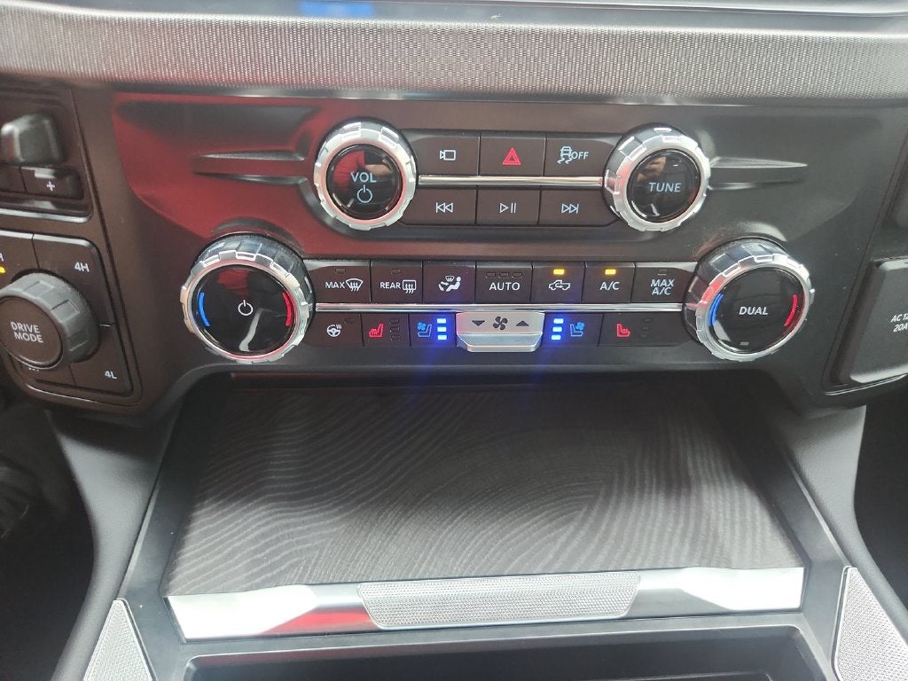 2025 Ford F-250SD Platinum