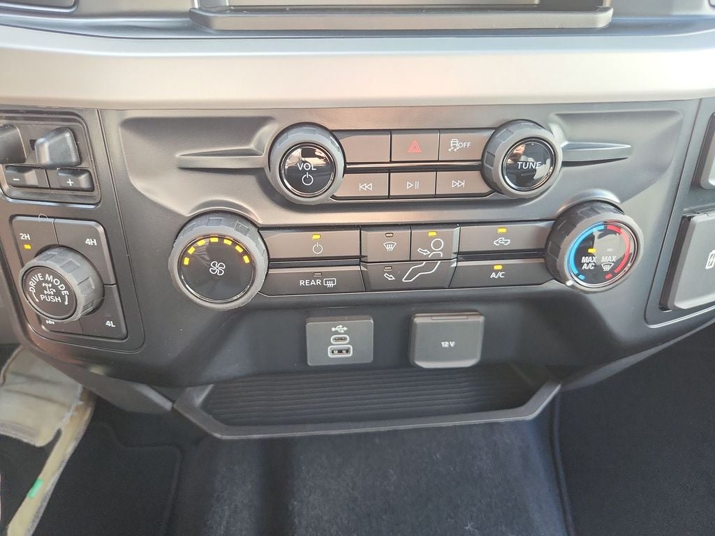 2027 Ford F-250SD XL