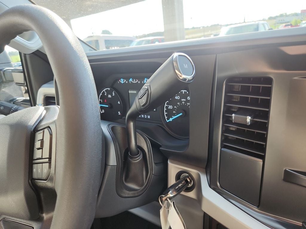 2027 Ford F-250SD XL