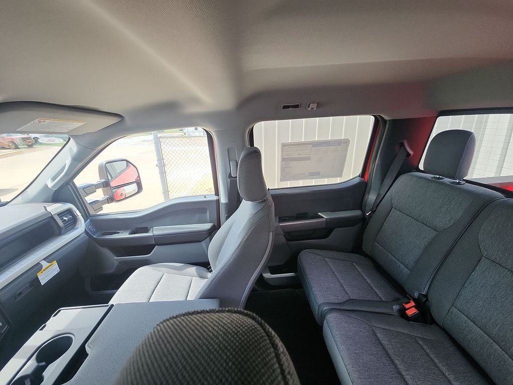 2027 Ford F-250SD XL