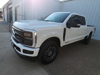 2027 Ford F-250SD Platinum