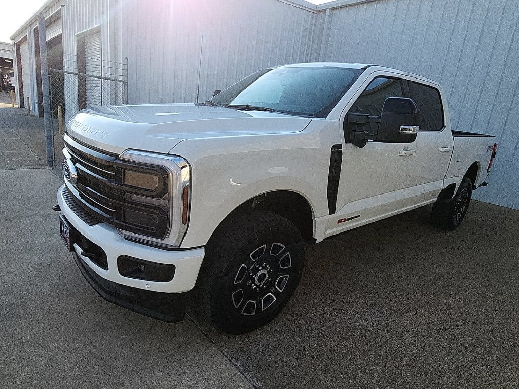 2027 Ford F-250SD Platinum