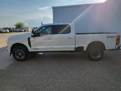 2027 Ford F-250SD Platinum