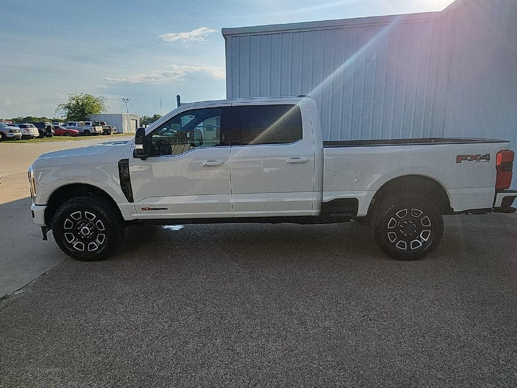 2027 Ford F-250SD Platinum