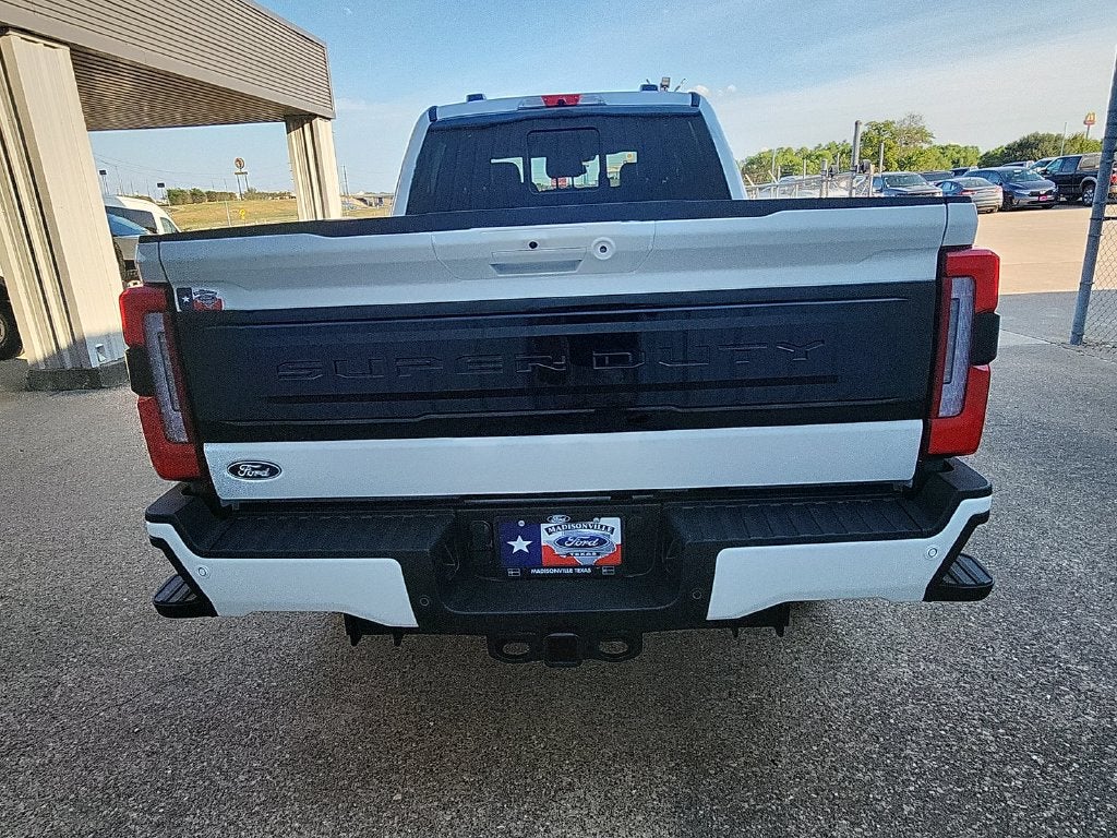 2027 Ford F-250SD Platinum