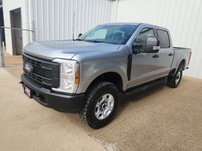 2027 Ford F-250SD XL