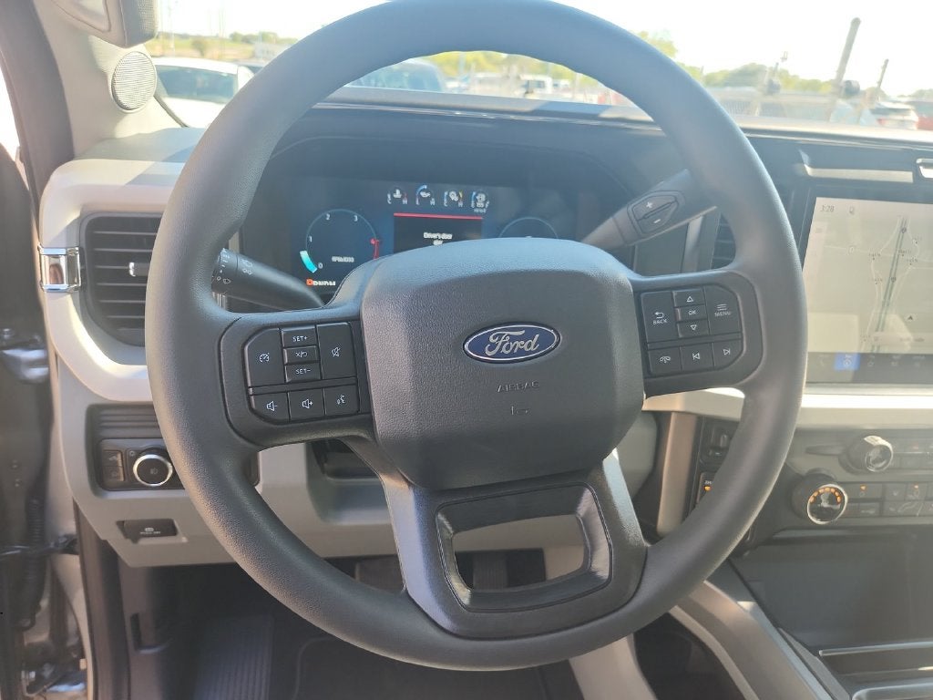 2027 Ford F-350SD XLT