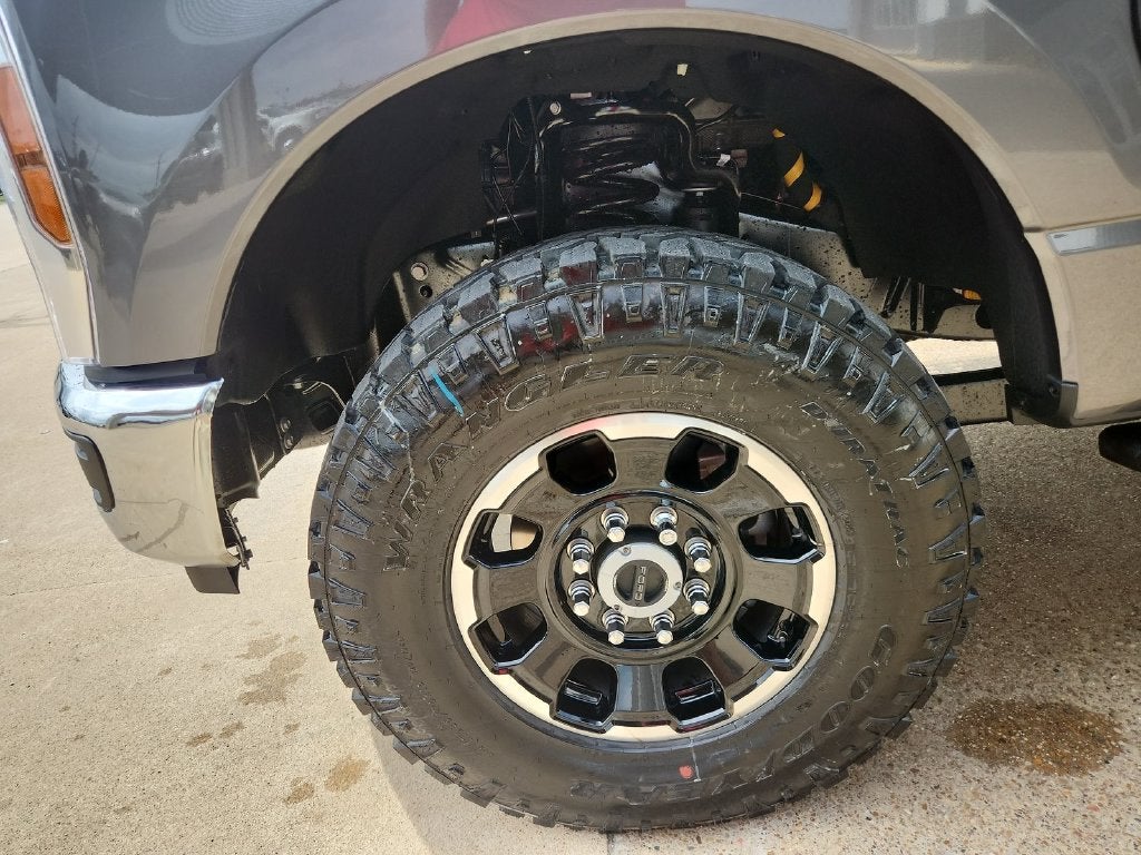 2027 Ford F-350SD XLT