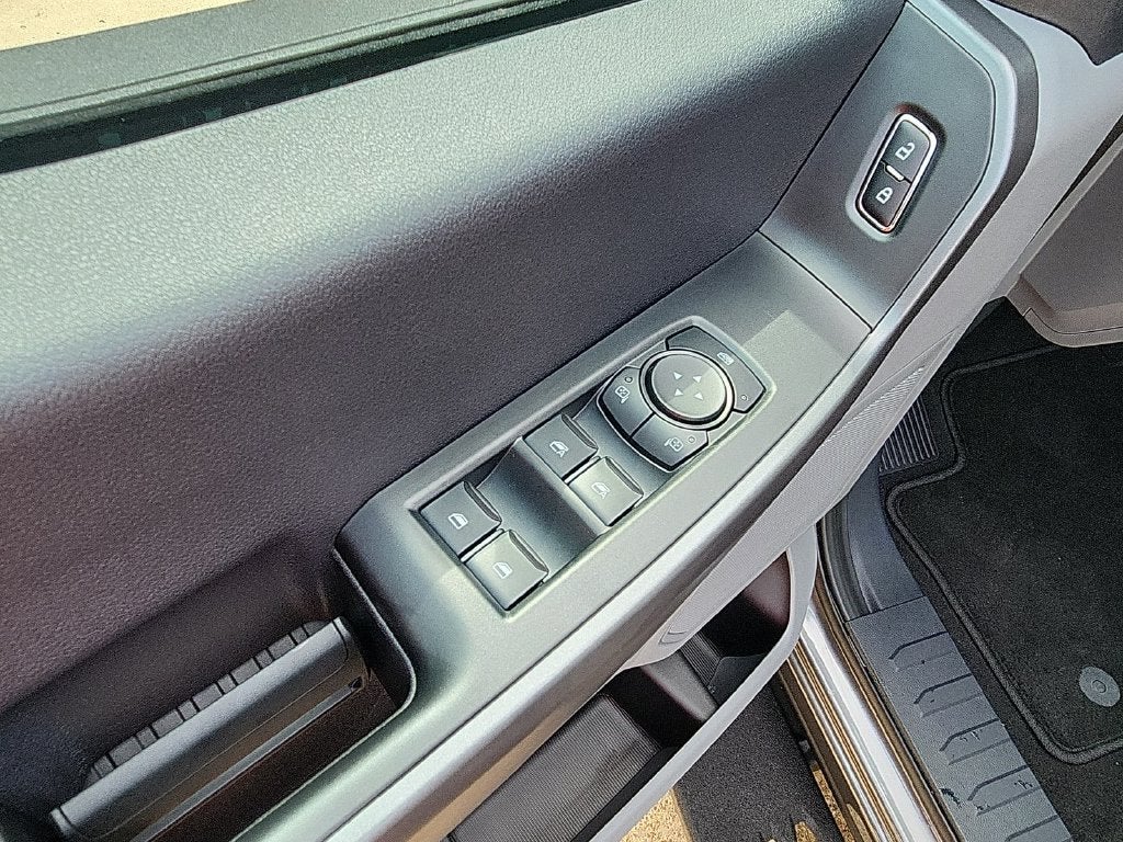 2027 Ford F-350SD XLT