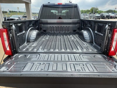 2027 Ford F-350SD XLT